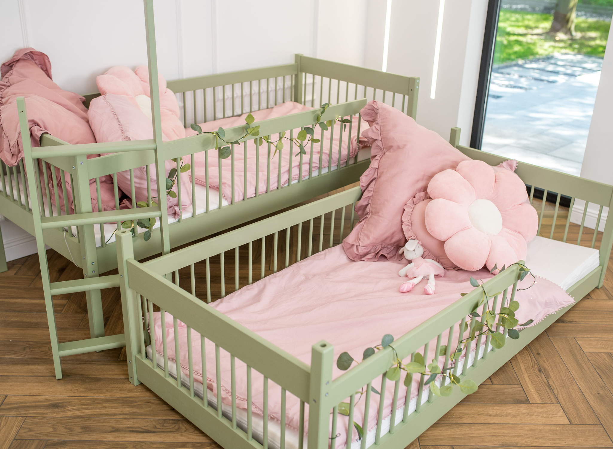 BOSTON 80x180 olivengrønn køyeseng image