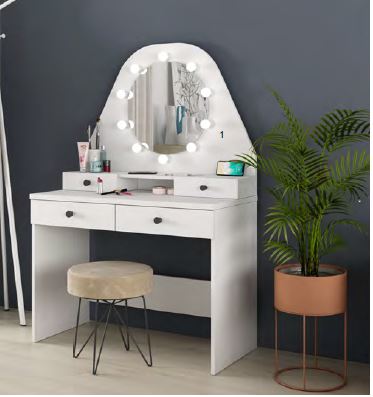 Star vanity table white