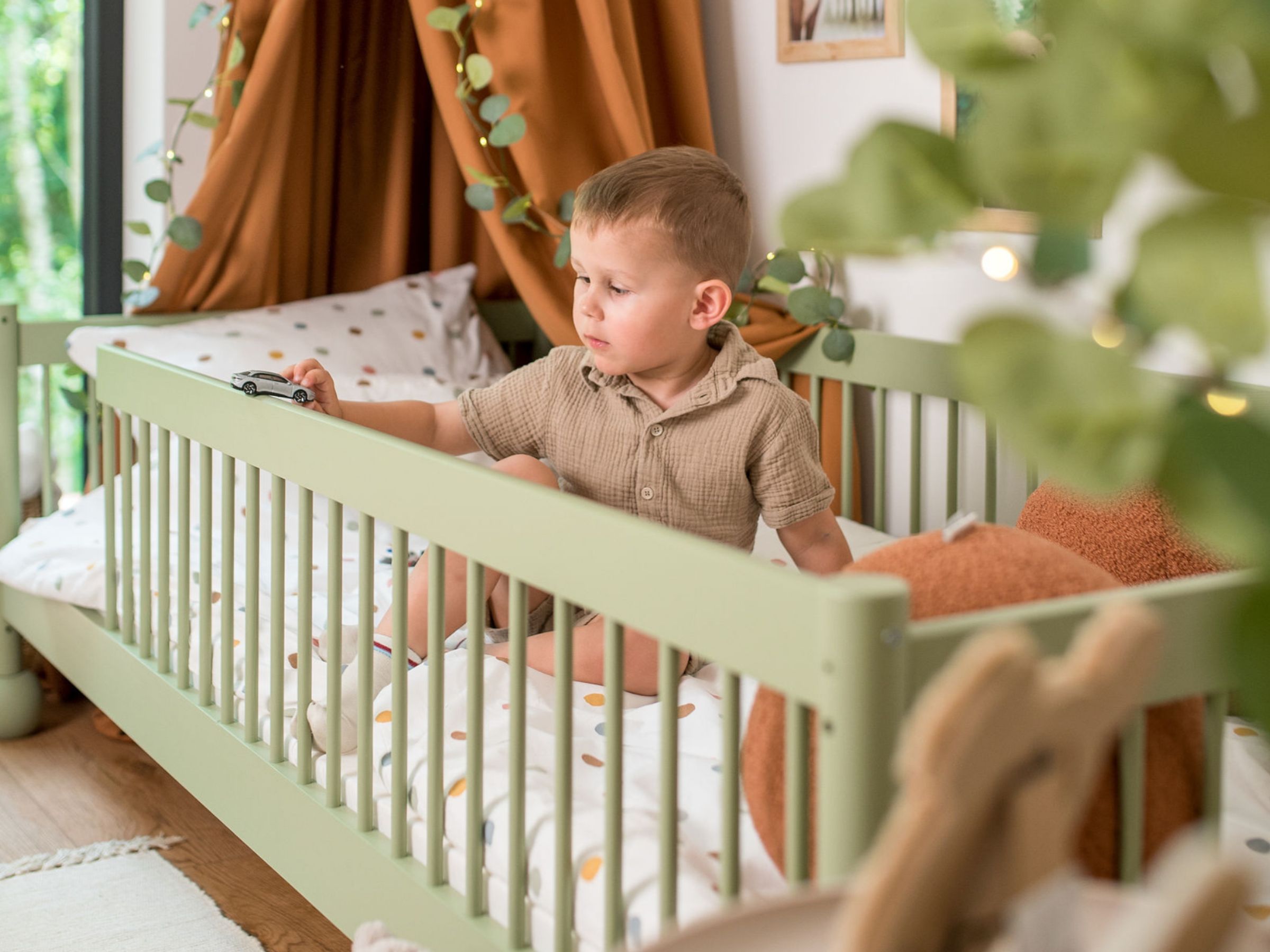 Barneseng STAR 80x180 - Olivengrønn image