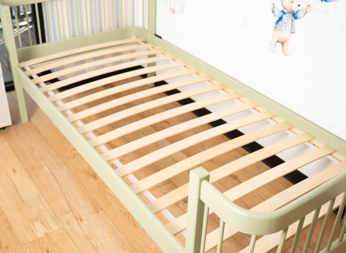 HEART barneseng 90x200 – Oliven